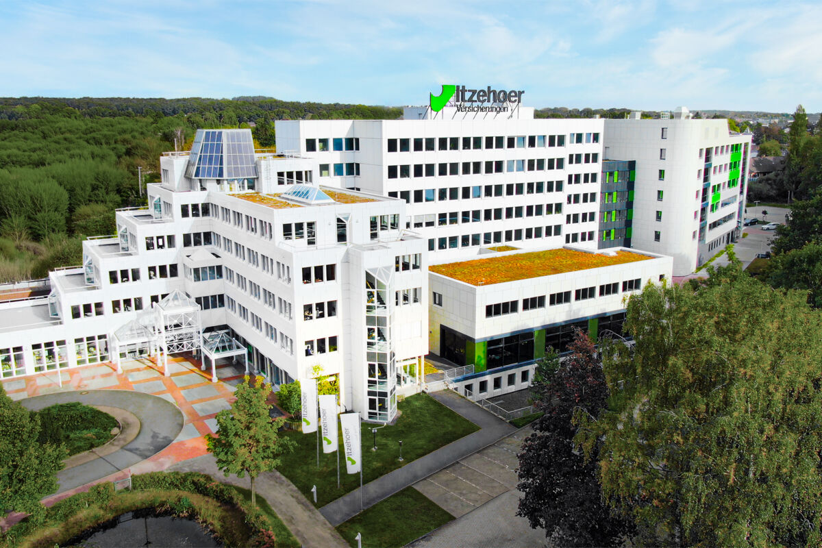Hauptgebäude der Itzehoer Versicherungen